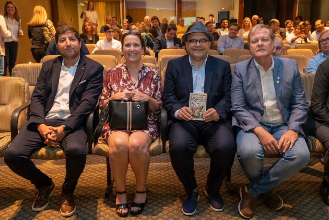 Imagen de CHARLAS DE ECONOMÍA EN UN ARGENTINA ELECTORAL Imagen de CHARLAS DE ECONOMÍA EN UN ARGENTINA ELECTORAL