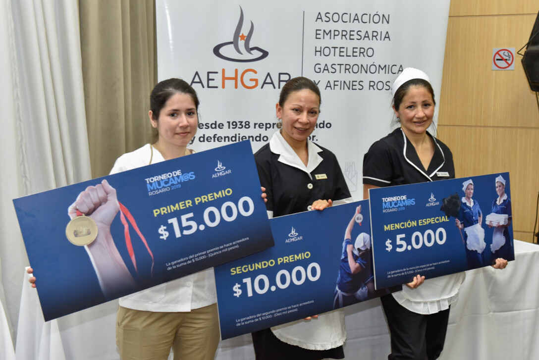 Romina Fern&aacute;ndez, de Solans Presidente obtuvo el 2do lugar y Gladis D&iacute;az de Urquiza Apart Hotel & Suites, el tercero.
