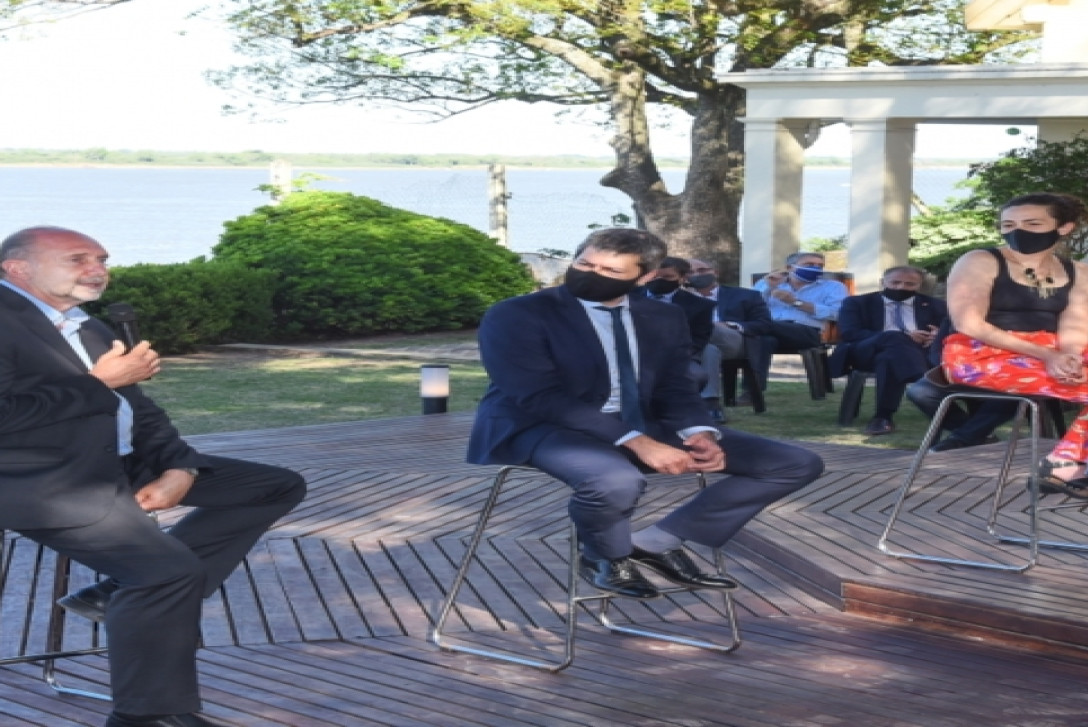 (Fuente: https://www.santafe.gob.ar/noticias/noticia/269016/) (Fuente: https://www.santafe.gob.ar/noticias/noticia/269016/)