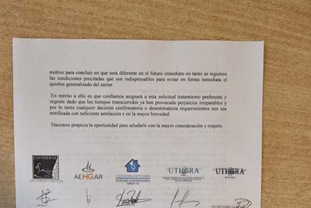 Imagen de Las asociaciones de Rafaela, Santa Fe y Rosario, en conjunto con UTHGRA  elevaron un comunicado al gobernador Omar Perotti.