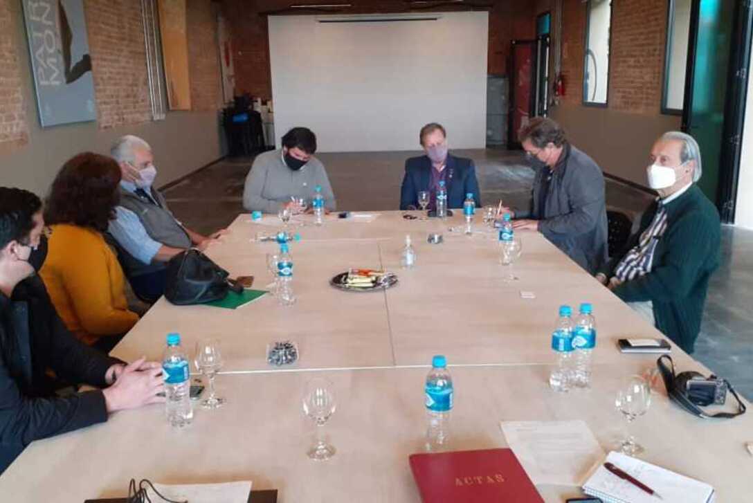 Imagen de Convenio entre INTA y AEHGAR Imagen de Convenio entre INTA y AEHGAR