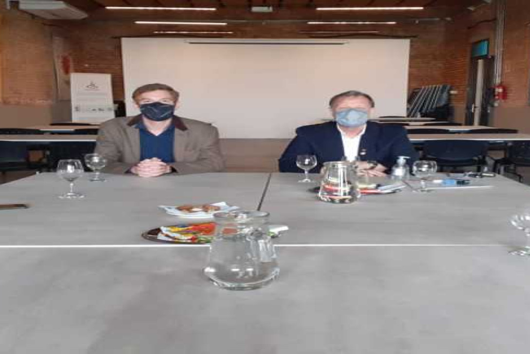Imagen de AEHGAR firmó un convenio con el Polo Tecnológico Rosario. Imagen de AEHGAR firmó un convenio con el Polo Tecnológico Rosario.