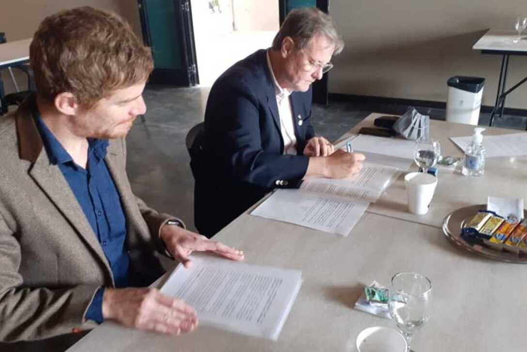 Imagen de AEHGAR firmó un convenio con el Polo Tecnológico Rosario.