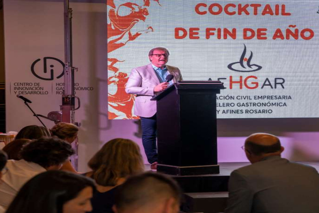Imagen de AEHGAR DESPIDI&Oacute; EL A&Ntilde;O CON UN COCKTAIL EN EL CID
