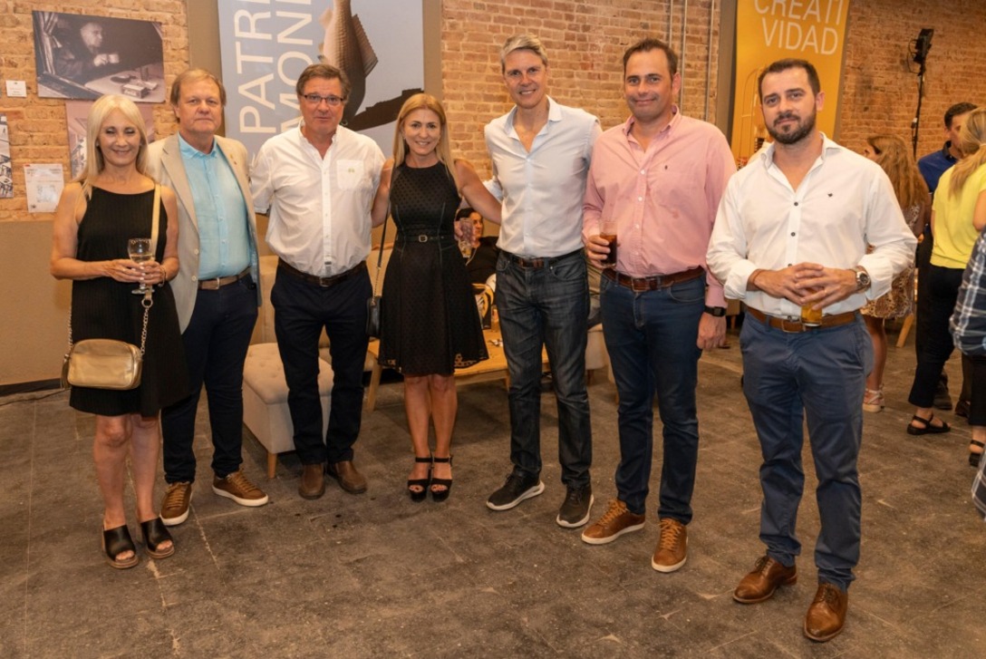 Imagen de AEHGAR DESPIDIÓ EL AÑO CON UN COCKTAIL EN EL CID